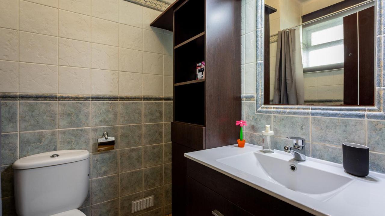 Charming 1 Bedroom Apartment In Portimao By Lovelystay Buitenkant foto